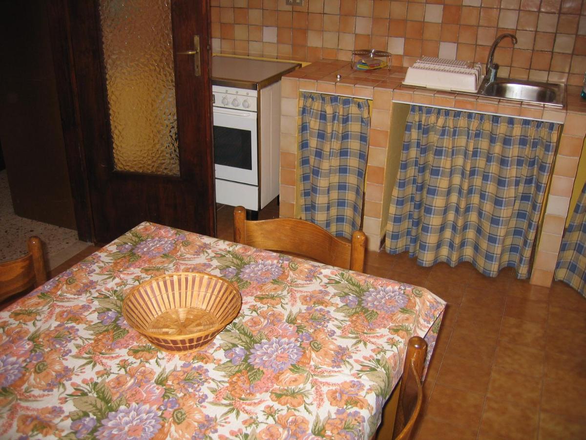 Casa Vista Eolie Apartment เชฟาลู ภายนอก รูปภาพ